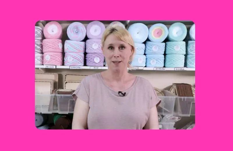 Révolutionner la photographie de produits textiles avec Orbitvu : une étude de cas avec Bármitartó