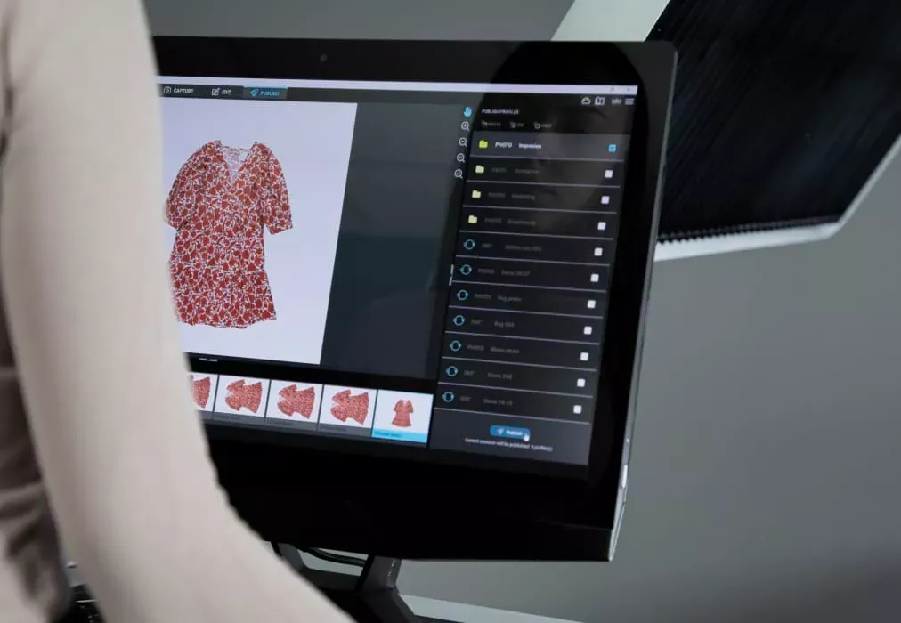 Finalisation et publication de photos de vêtements en flat lay dans un logiciel