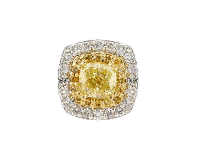 Vue de dessus d’une bague halo en diamant coussin fancy jaune