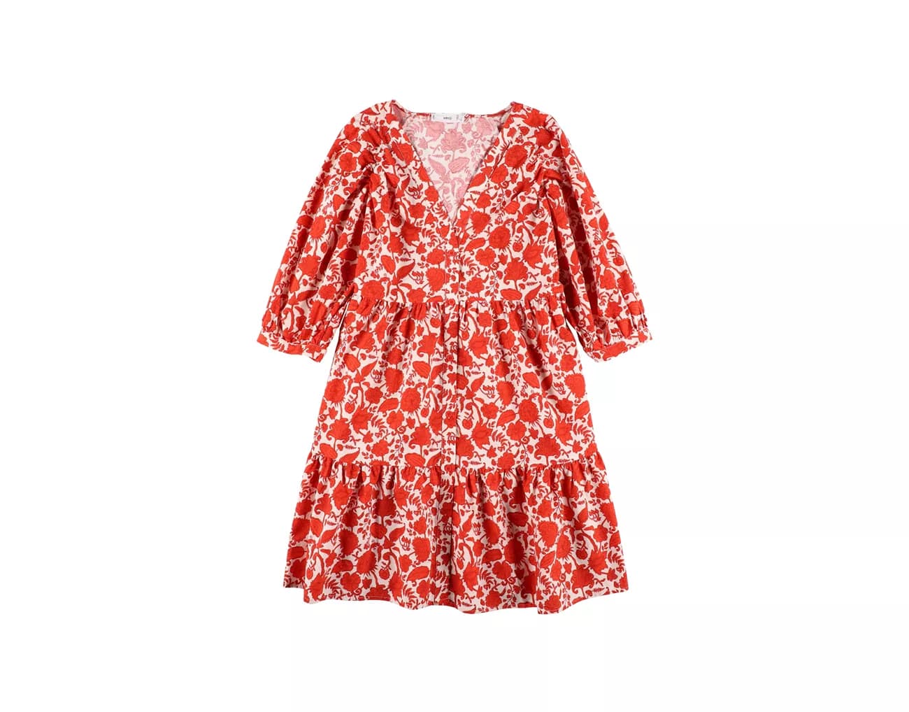 Packshot flat lay de robe florale rouge