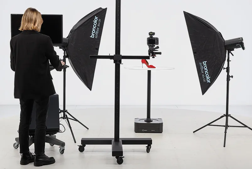 Table tournante Orbitvu intégrée au studio photo