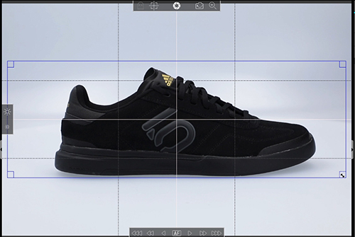 chaussure de sport noire - cadrez le produit pour une image 360 2