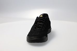 éclairage - photographie produit 360 - chaussure de sport noire